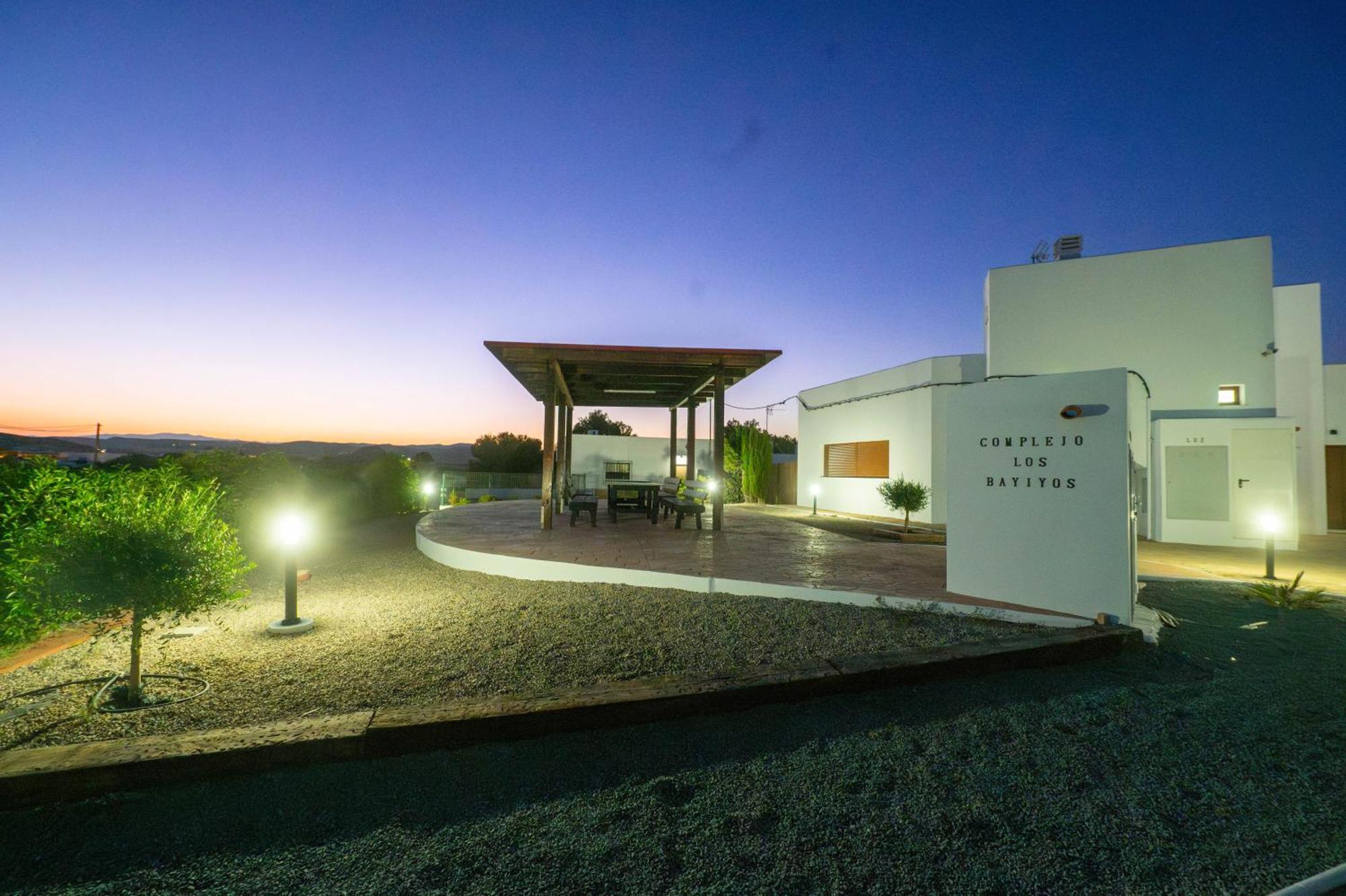 Complejo Turistico Los Bayiyos Agua Amarga  Exterior foto