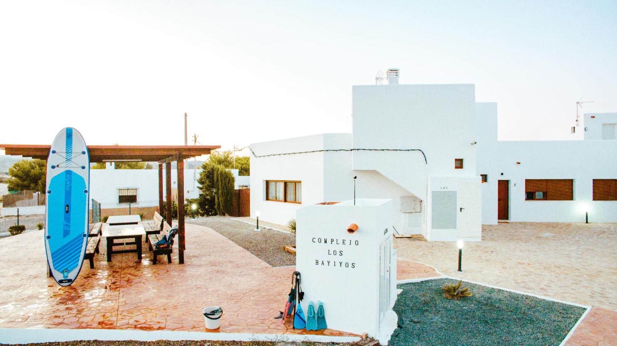 Complejo Turistico Los Bayiyos Agua Amarga  Exterior foto