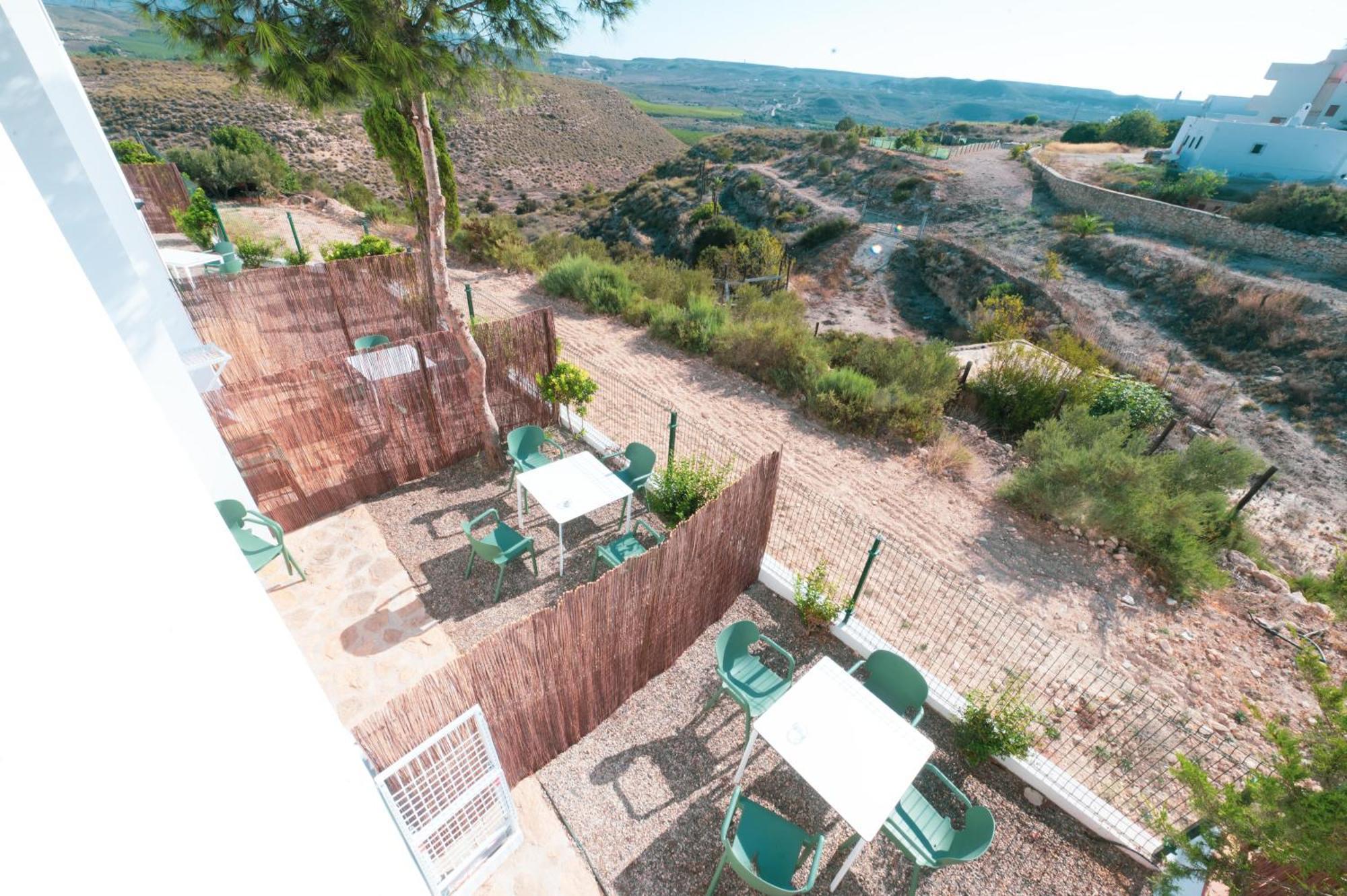 Complejo Turistico Los Bayiyos Agua Amarga  Exterior foto